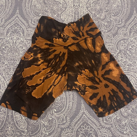 Aerie biker shorts/sports bra matching set - Picture 5 of 9